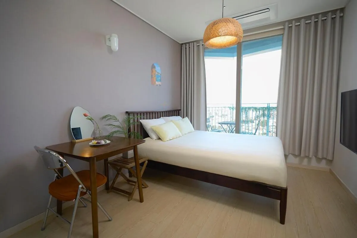 Ocean View-Exclusive Terrace-Yeongjongdo-Incheon Airport 20 Minutes-Full Option Aparthotel
